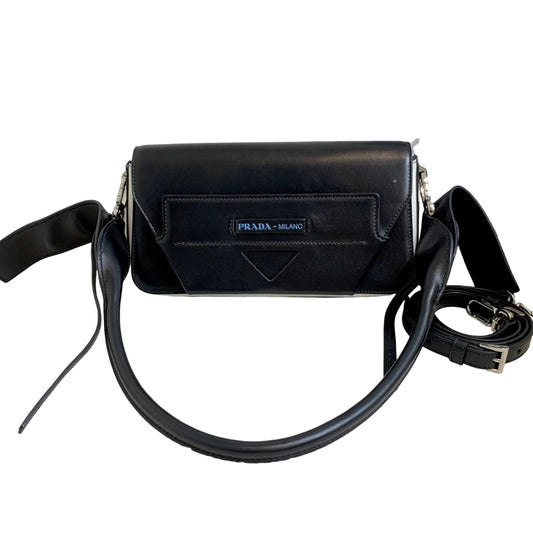 Minimal Modern Classic: Prada Black Etiquette Shoulder Bag