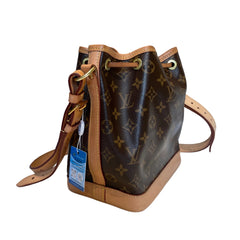 Louis Vuitton Petit Noé Bucket Bag - Classic Monogram Canvas (25cm)