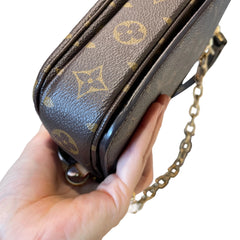 Louis Vuitton Pochette Métis East-West - Monogram Canvas Mini Messenger