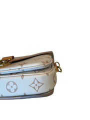 Louis Vuitton Pochette Métis East West - Monogram Empreinte Leather (Beige / Dune)