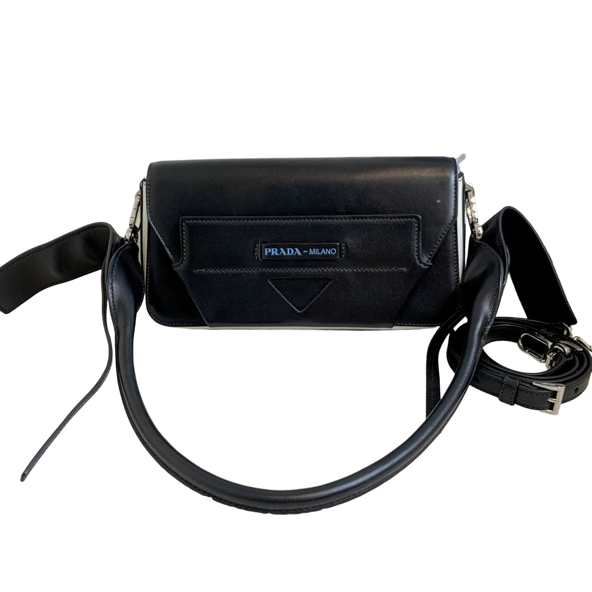 Minimal Modern Classic: Prada Black Etiquette Shoulder Bag