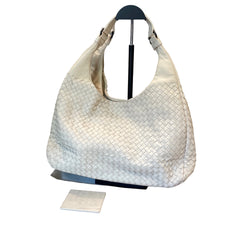 Soft Luxury Essential: Bottega Veneta Cream White Intrecciato Shoulder Tote