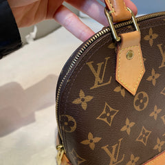 Louis Vuitton Alma BB | Monogram Canvas | Iconic Dome Bag