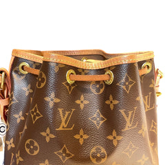 Louis Vuitton Petit Noé Bucket Bag - Classic Monogram Canvas (25cm)