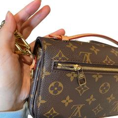 Louis Vuitton Pochette Métis East-West - Monogram Canvas Mini Messenger