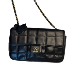 Vintage Chanel Camellia Flap Bag - Chocolate Bar Quilt Black Lambskin (18cm)