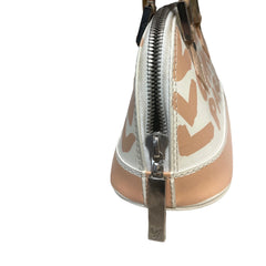 Artist-Collaboration Highlight: Louis Vuitton Limited Graffiti Small Shell Bag