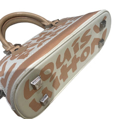 Artist-Collaboration Highlight: Louis Vuitton Limited Graffiti Small Shell Bag