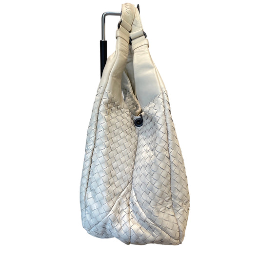 Soft Luxury Essential: Bottega Veneta Cream White Intrecciato Shoulder Tote