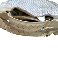 Soft Luxury Essential: Bottega Veneta Cream White Intrecciato Shoulder Tote