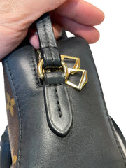 Louis Vuitton Saintonge Monogram Camera Bag - Black Tassels (22cm)
