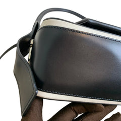 Minimal Modern Classic: Prada Black Etiquette Shoulder Bag