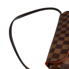 Smart Everyday Classic: Louis Vuitton Damier Omotesando Bag
