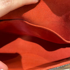 Smart Everyday Classic: Louis Vuitton Damier Omotesando Bag